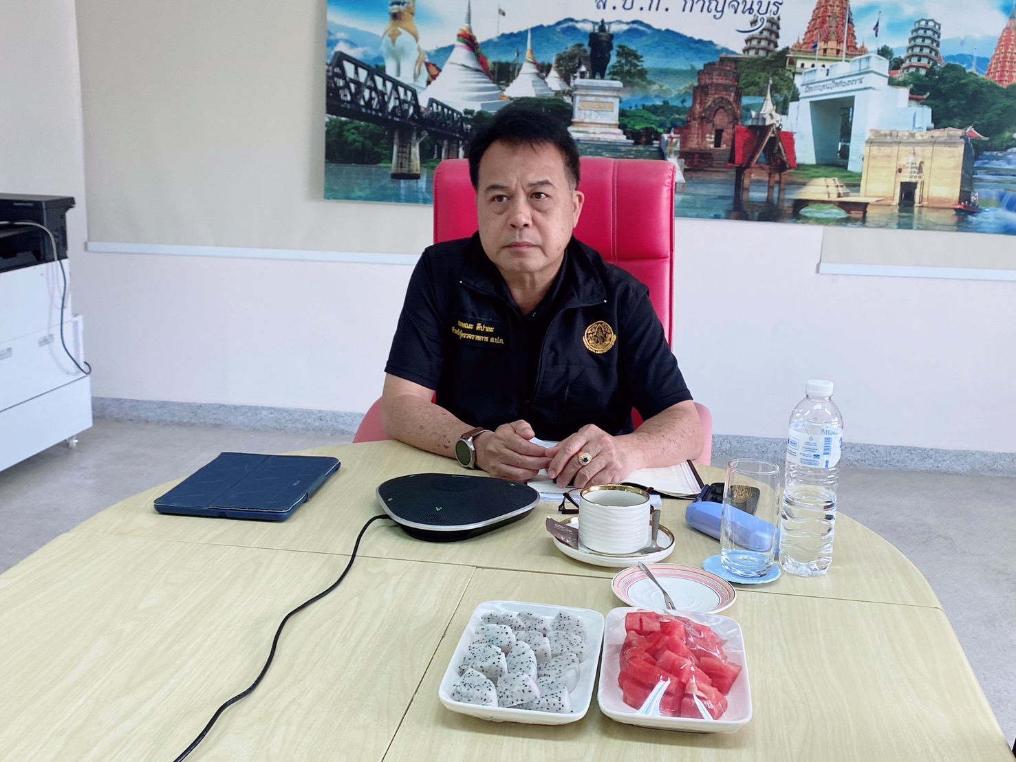 title - หัวหน้าผู้ตรวจราชการ ส.ป.ก. (เขต 3,15 และ 16) ประชุมตรวจติดตามความก้าวหน้าการดำเนินงานตามแผนงานตรวจราชการ ประจําปีงบประมาณ 2569 รอบที่ 1 จังหวัดแม่ฮ่องสอน ผ่านระบบการประชุมทางไกลออนไลน์ (Zoom Meeting)